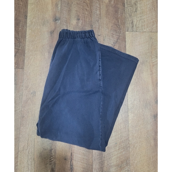 Bundle of John Galt Bottoms - Picture 2 of 5